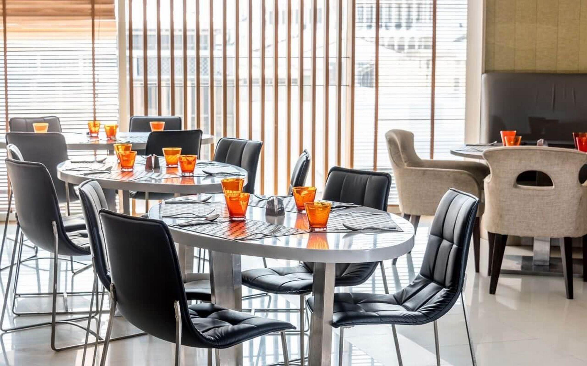 Hilton Garden Inn Bangkok Silom Εξωτερικό φωτογραφία