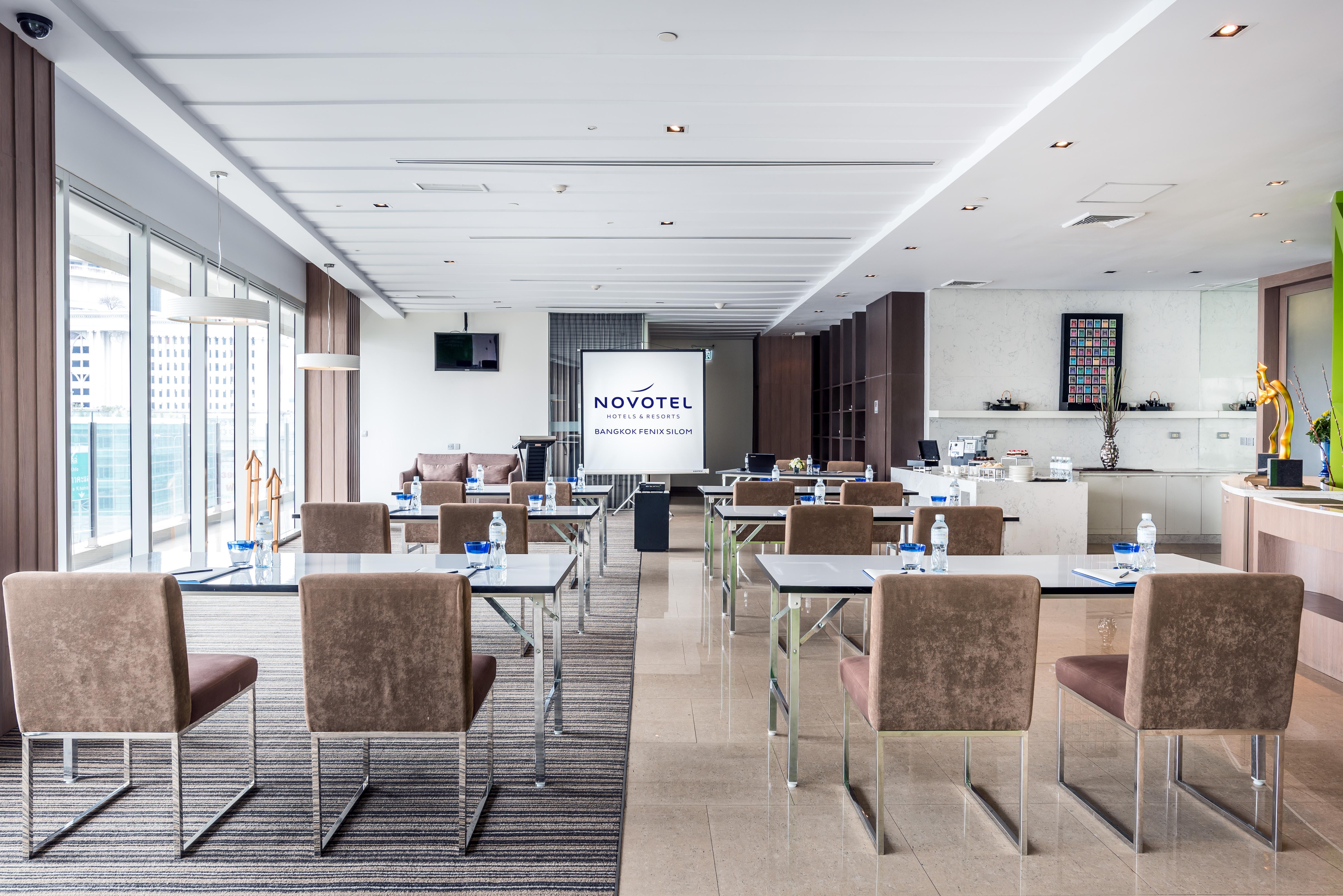 Hilton Garden Inn Bangkok Silom Εξωτερικό φωτογραφία