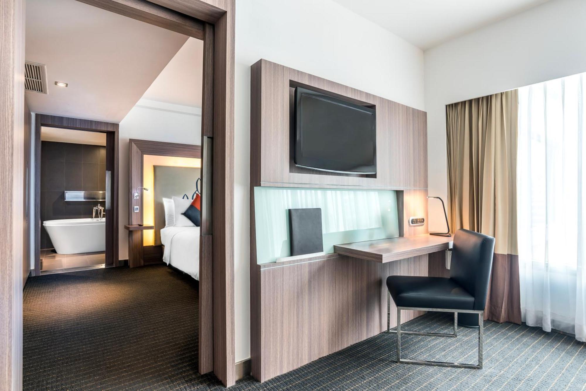 Hilton Garden Inn Bangkok Silom Εξωτερικό φωτογραφία