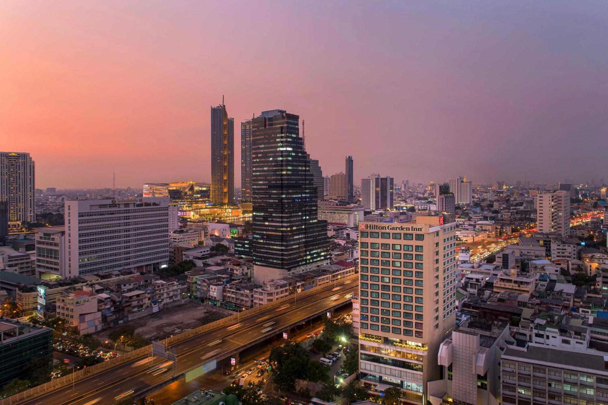 Hilton Garden Inn Bangkok Silom Εξωτερικό φωτογραφία