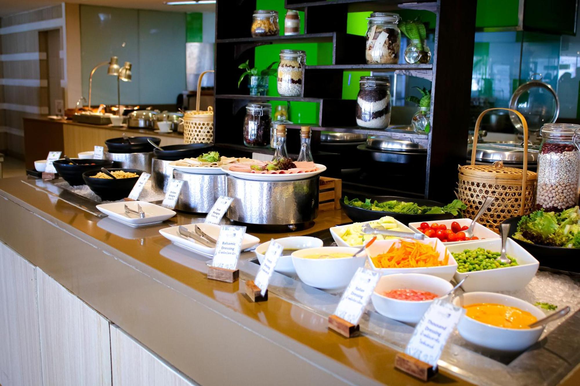 Hilton Garden Inn Bangkok Silom Εξωτερικό φωτογραφία