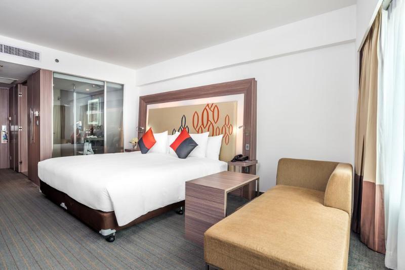 Hilton Garden Inn Bangkok Silom Εξωτερικό φωτογραφία